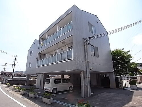 兵庫県相生市本郷町 3階建 築31年6ヶ月