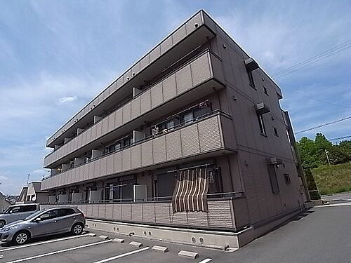 兵庫県三木市緑が丘町西５丁目 3階建 築19年11ヶ月