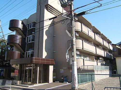 京都府京都市伏見区醍醐岸ノ上町 4階建 築35年10ヶ月