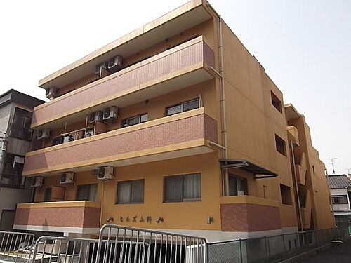 京都府京都市山科区小山西御所町 地上3階地下1階建