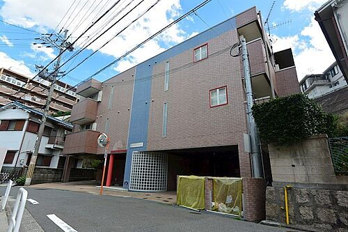 大阪府枚方市岡山手町 賃貸マンション