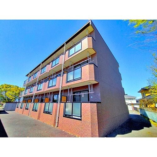 長野県松本市小屋南１丁目 賃貸マンション