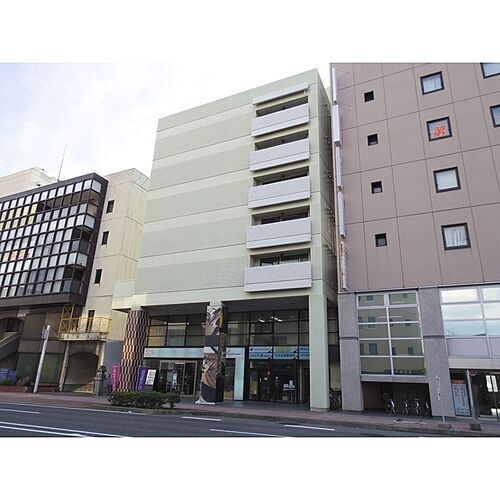 長野県長野市大字中御所岡田町 賃貸マンション