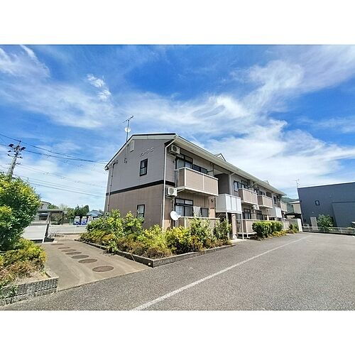 長野県千曲市大字中 賃貸アパート