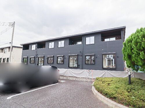 栃木県小山市大字雨ケ谷新田 2階建 