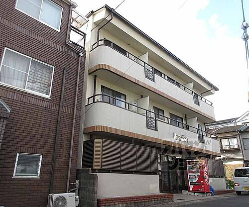 京都府京都市山科区川田欠ノ上 3階建 築35年3ヶ月