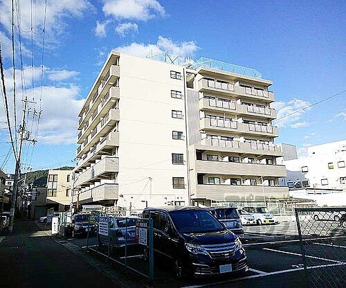 京都府京都市山科区竹鼻外田町 築33年9ヶ月 7階建