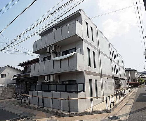 京都府長岡京市馬場１丁目 築19年8ヶ月 3階建