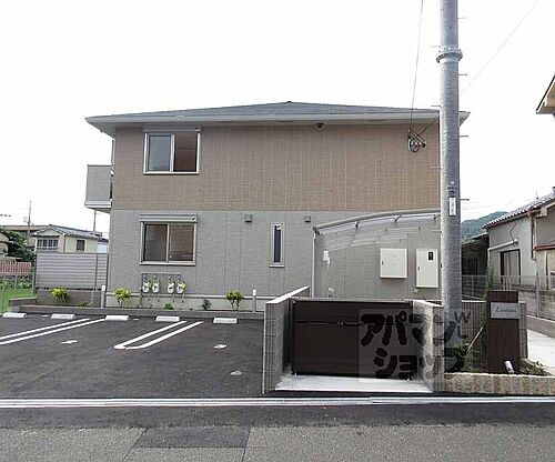 京都府京都市山科区西野今屋敷町 築4年6ヶ月 2階建