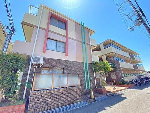 ヴァンクリーフ 3階建