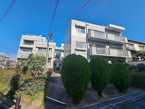 大阪府豊中市桜の町６丁目 賃貸マンション