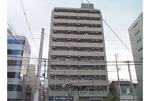 エスリ−ド京都駅前