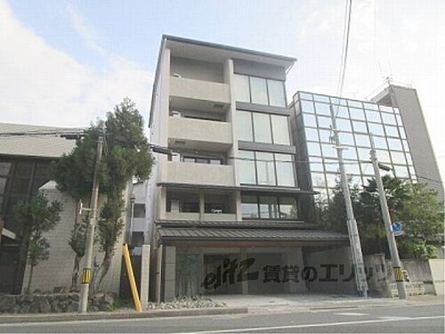 京都府京都市上京区東立売町 5階建 築1年未満
