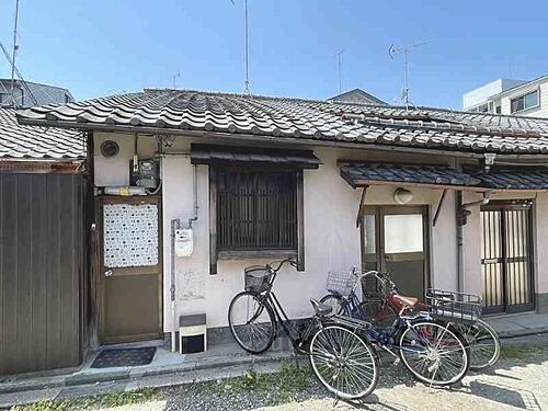 西七条南東野町９８貸家 平屋建て