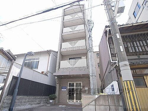 京都府京都市下京区綾小路通猪熊西入丸屋町 賃貸マンション