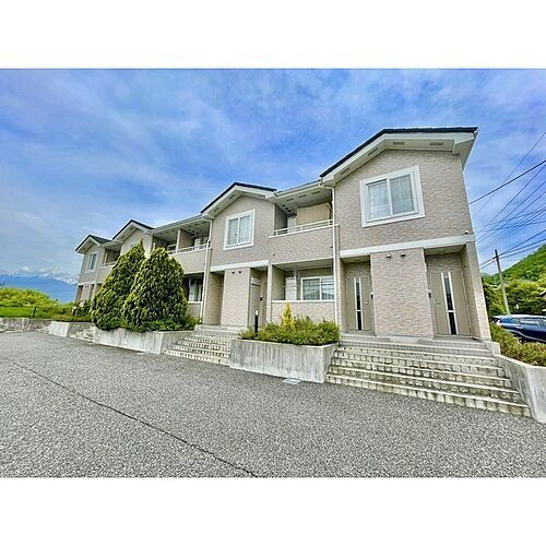 長野県安曇野市豊科光 賃貸アパート