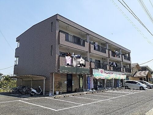 パストラル・宮ノ上 3階建