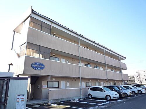 山形県山形市白山１丁目 3階建