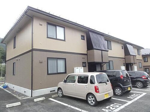 山形県山形市松波５丁目 2階建 築26年7ヶ月