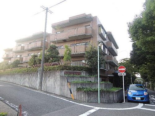 愛知県名古屋市昭和区汐見町 地上3階地下1階建 築33年9ヶ月