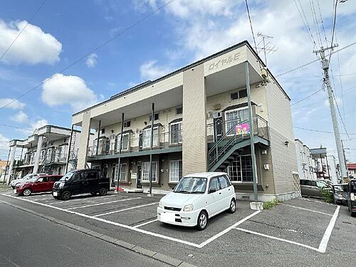 ロイヤルタウンＥ棟