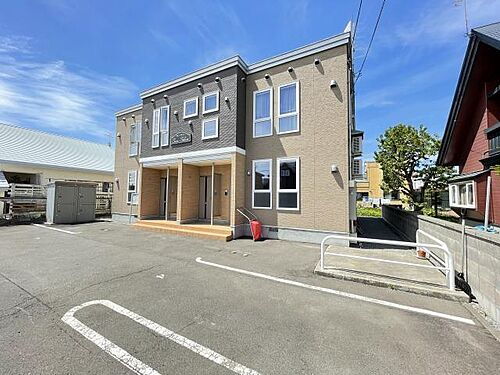 サム・ソラーレ