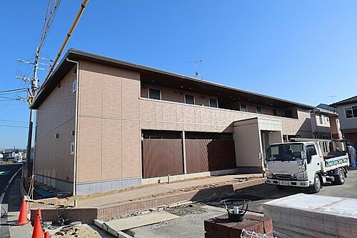 福岡県福津市日蒔野５丁目 2階建 築3年8ヶ月