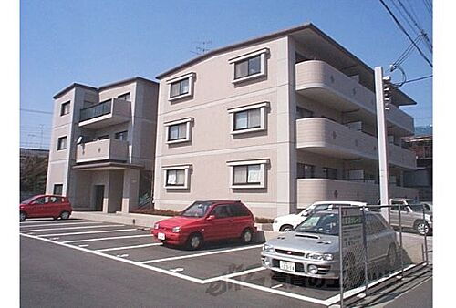 京都府京都市伏見区深草仙石屋敷町 3階建 築25年7ヶ月