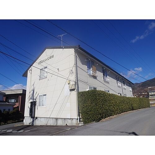 グランドハイツ坂城 2階建