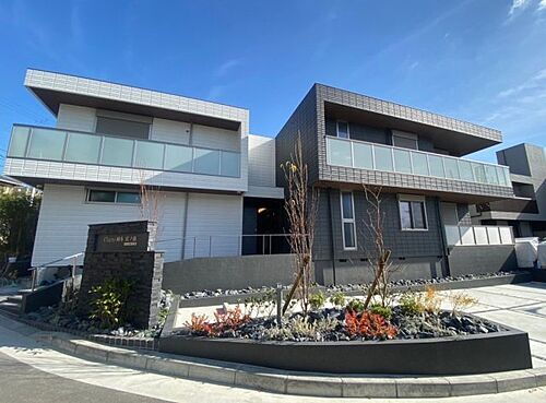 兵庫県神戸市東灘区本山北町６丁目 築2年 2階建