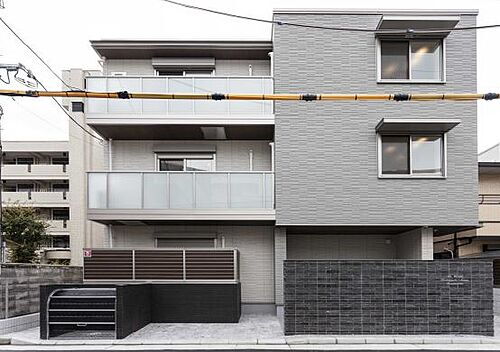 兵庫県西宮市甲子園口１丁目 3階建 築3年3ヶ月