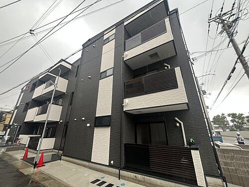 兵庫県神戸市長田区浪松町５丁目 3階建 