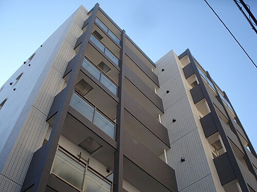 兵庫県神戸市中央区日暮通４丁目 築18年7ヶ月 7階建