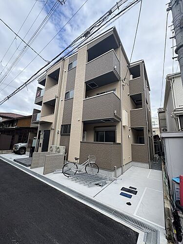 兵庫県尼崎市東桜木町 賃貸アパート