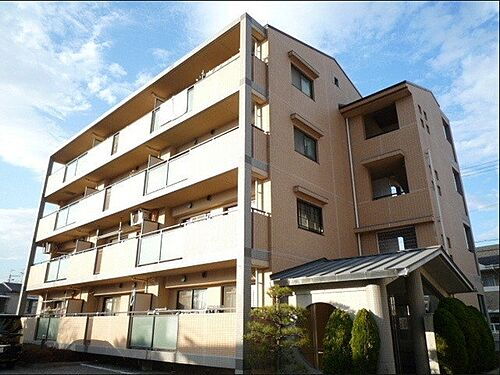 兵庫県伊丹市山田３丁目 4階建 築27年8ヶ月