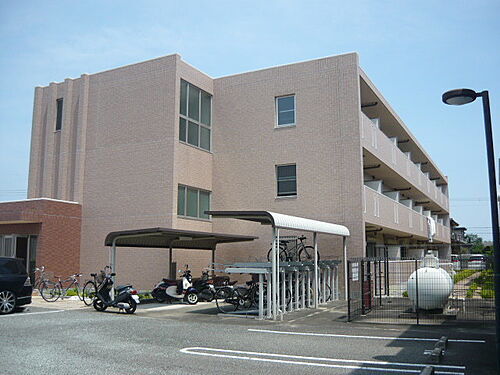 兵庫県伊丹市岩屋１丁目 賃貸マンション