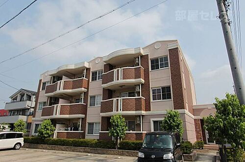 愛知県名古屋市中川区神郷町３丁目 賃貸マンション