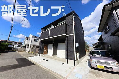 Ｇａｒａｇｅ　Ｈｏｕｓｅ　Ｓｅｖｅｎ