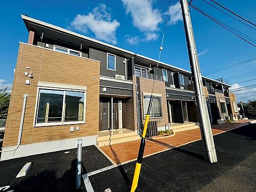 リリーモンターニュＢ