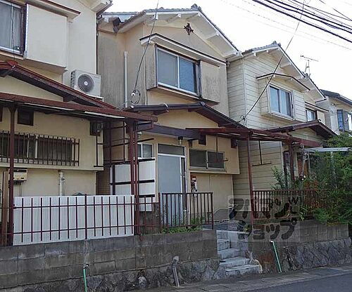 京都府亀岡市篠町見晴６丁目 築52年5ヶ月 2階建