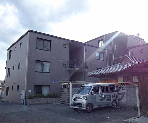 京都府亀岡市篠町柏原中又 賃貸マンション