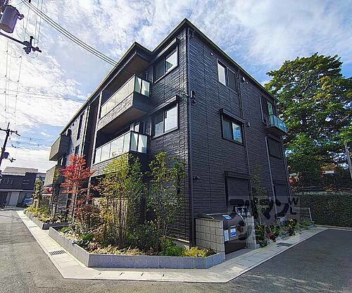 京都府京都市右京区嵯峨天龍寺若宮町 3階建 築1年未満