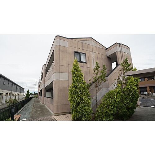 三重県鈴鹿市高岡町 賃貸アパート