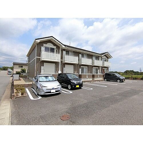 三重県亀山市布気町 賃貸アパート