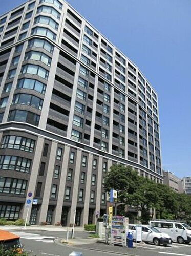 神奈川県横浜市中区住吉町６丁目 地上14階地下1階建 築9年5ヶ月