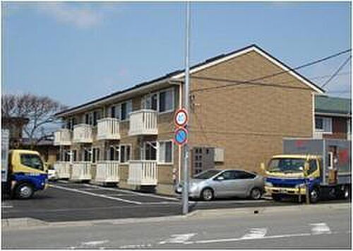 秋田県秋田市茨島６丁目 賃貸アパート