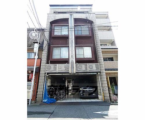 京都府京都市東山区正面町 築35年9ヶ月 4階建