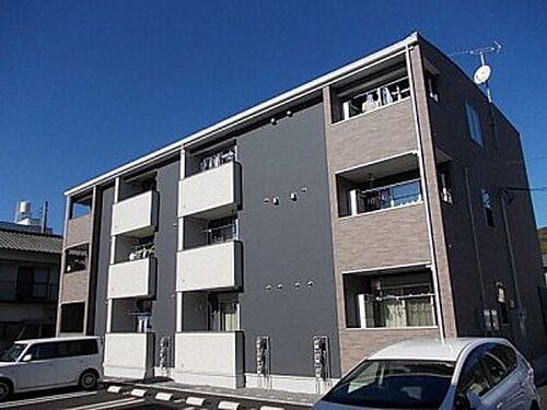 広島県呉市広駅前２丁目 3階建 築14年7ヶ月