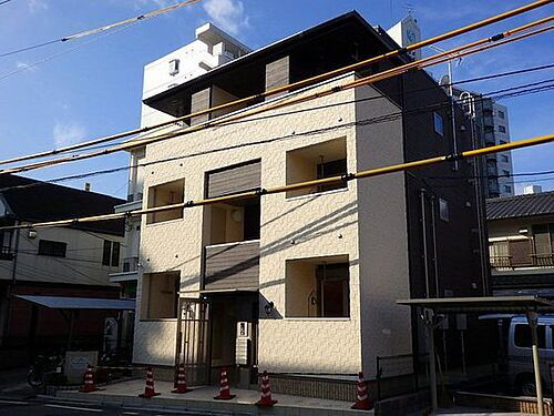 広島県広島市中区西白島町 3階建 築7年6ヶ月