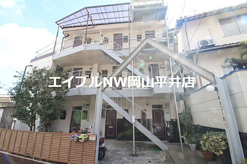 岡山県玉野市築港４丁目 3階建 築28年